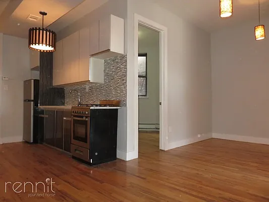 Rented by Rennit Inc. | media 52