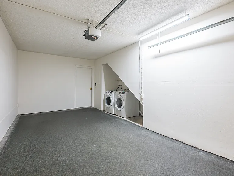 734 Claraday St #3 — Photo 7