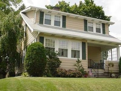 602 Tidball Ave, Grove City, PA, 16127