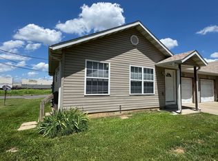 1454 N Fulbright Ave, Springfield, MO 65802