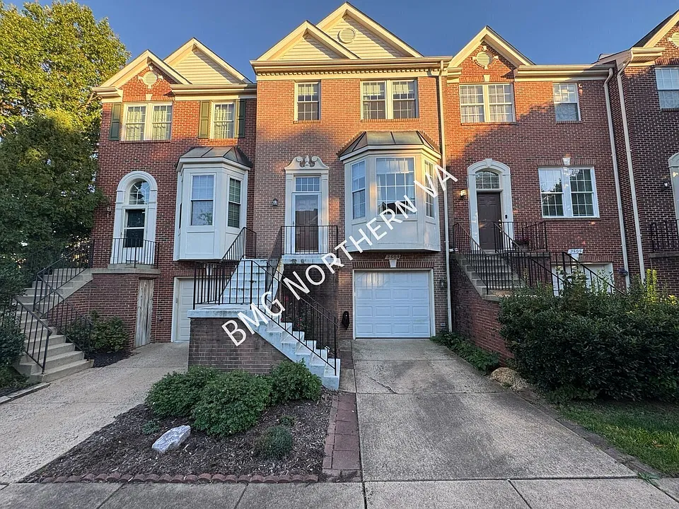 2503 Polly Jefferson Way