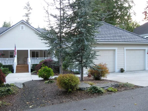 70 S Chandler Ct #11, Port Ludlow, WA 98365