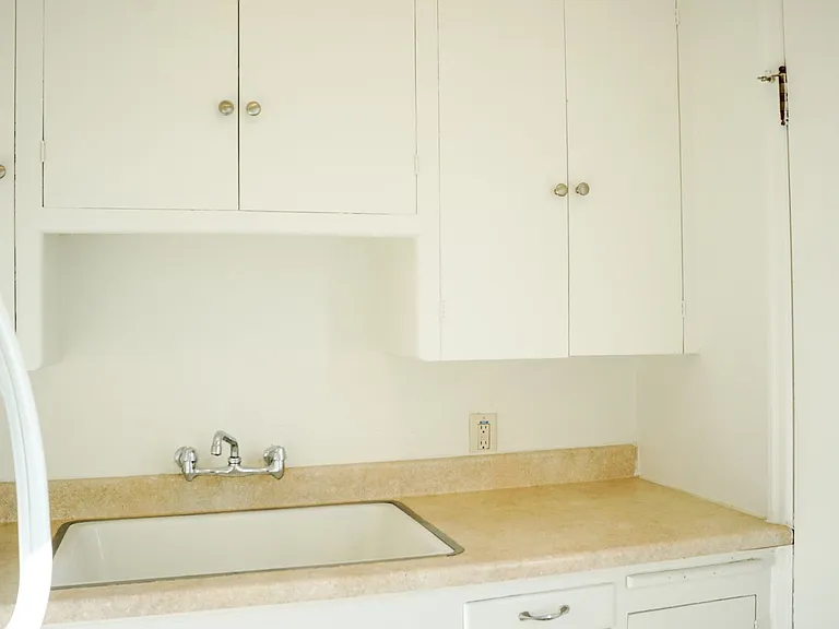 1632 NE Prescott St #4 — Photo 8