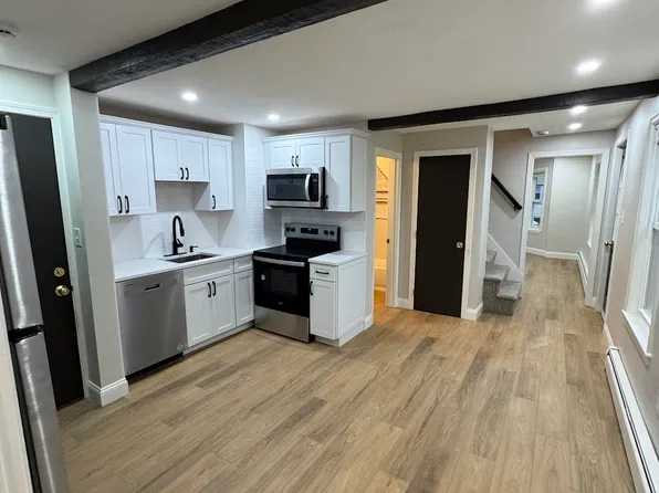 23 Bowditch St #A, Peabody, MA 01960