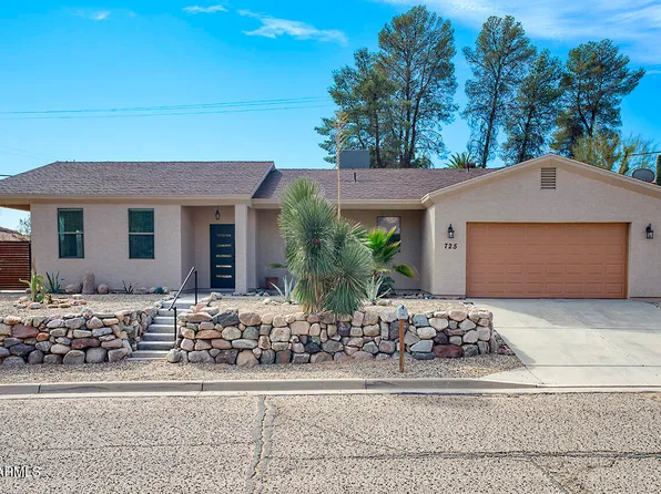 725 W HERMOSA Drive, Wickenburg, AZ 85390