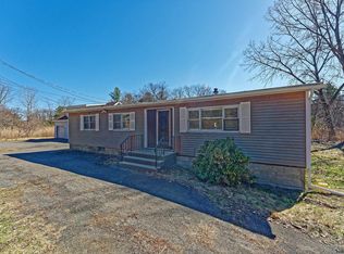 844 Burden Lake Rd #818, Averill Park, NY 12018