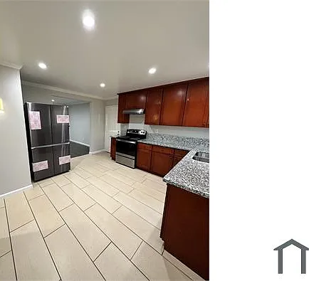 3 bed, 1030 sqft, $2,850 — Photo 4