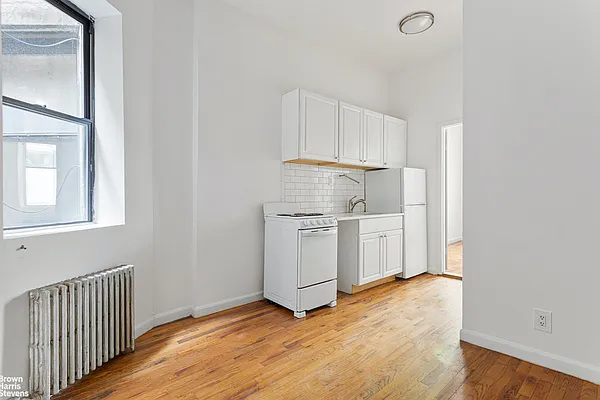 Rented by Brown Harris Stevens | media 21