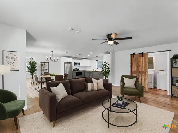 516 Tampico St, Seguin, TX 78155