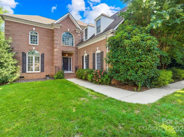 9200 Rock Water Ct, Waxhaw, NC 28173