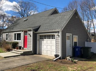 8 Heathcote Rd, Norwalk, CT 06851