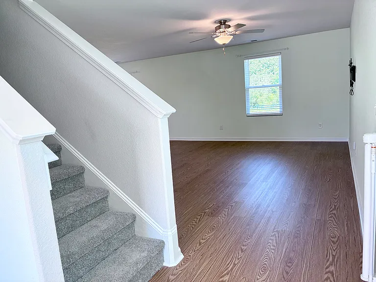 357 Gourd St — Photo 18