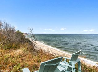 24 Cliff Way, Baiting Hollow, NY 11933