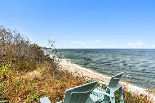 24 Cliff Way Photo 1