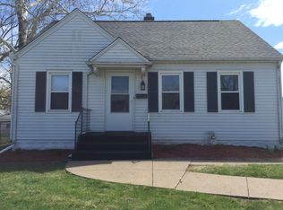 2123 W High St, Davenport, IA 52804