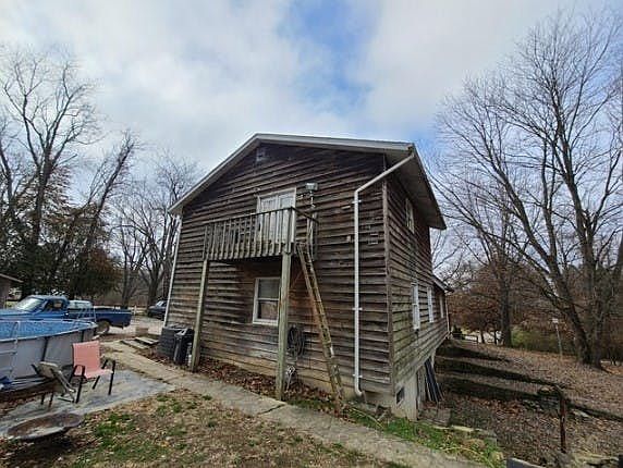 3rd image of 2115 S 11th St
