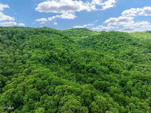 4th image of Wattenbarger Gap Rd