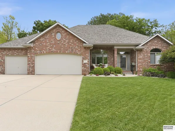 3011 N 160th Ave, Omaha, NE 68116