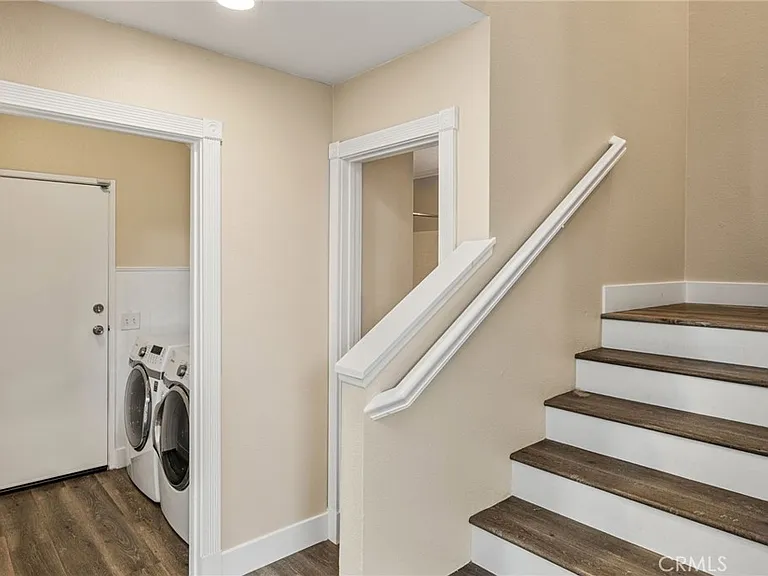 3441 E Berkshire Ct — Photo 22