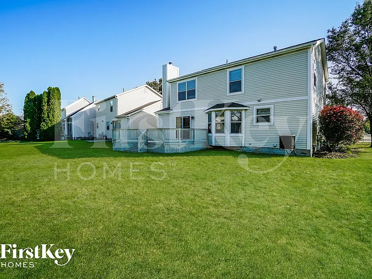 5856 Oldenburgh Way — Photo 15