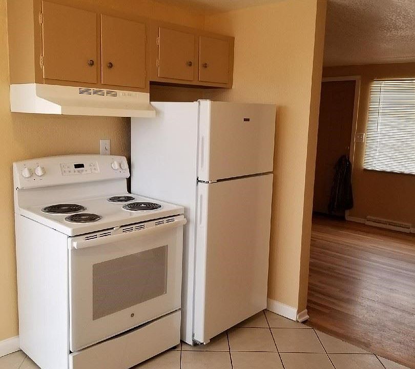2nd image of 5889 W 11th Ave
