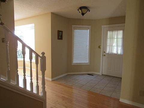 3rd image of 17 Kingswood Dr