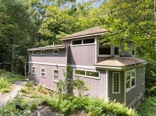 1219 Wickopee Hill Rd, Dummerston, VT 05301