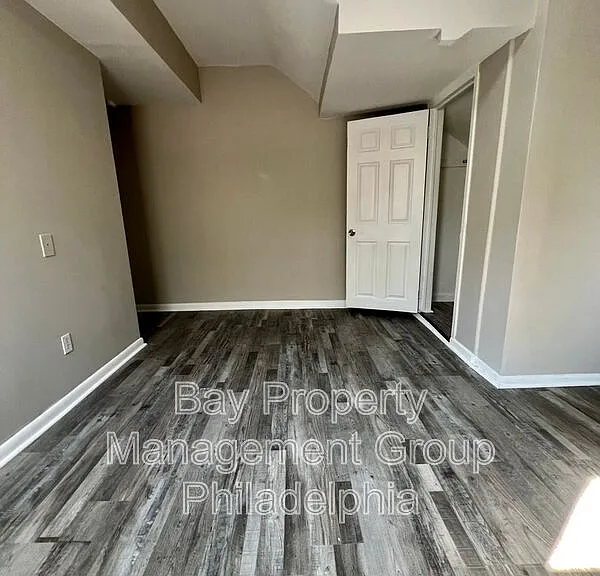 2419 S 62nd St #1 — Photo 10