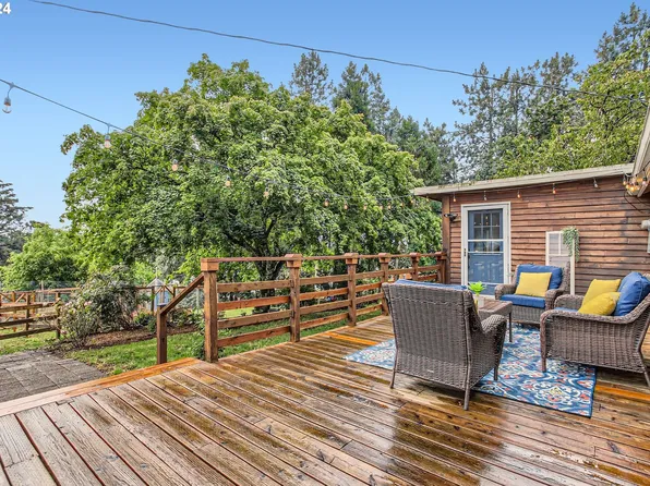 32825 SW Ladd Hill Rd, Wilsonville, OR 97070