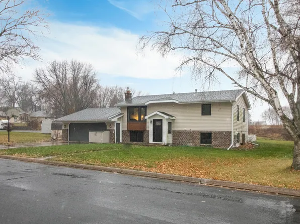 401 Trilane Dr, Nya, MN 55397