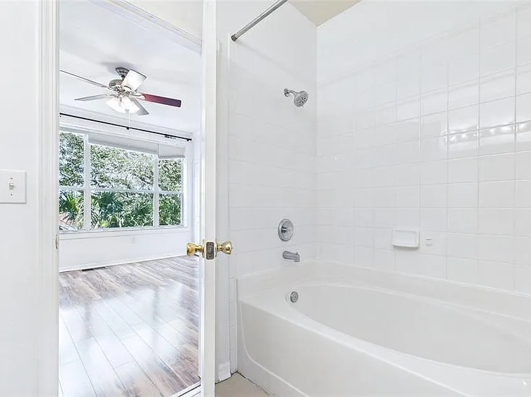 3175 Bayshore Oaks Dr — Photo 26