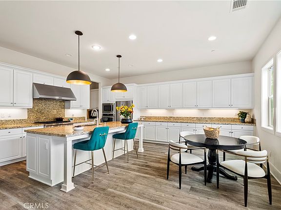 3rd image of 27606 Skylark Ln