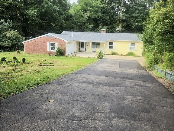 2nd image of 21332 Denmark Rd