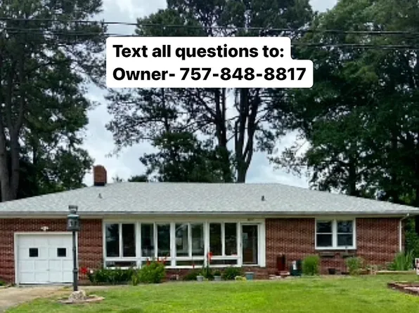 3207 Camellia Dr, Portsmouth, VA 23703