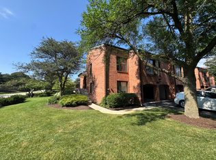 19W286 Governors Trl #0, Oak Brook, IL 60523