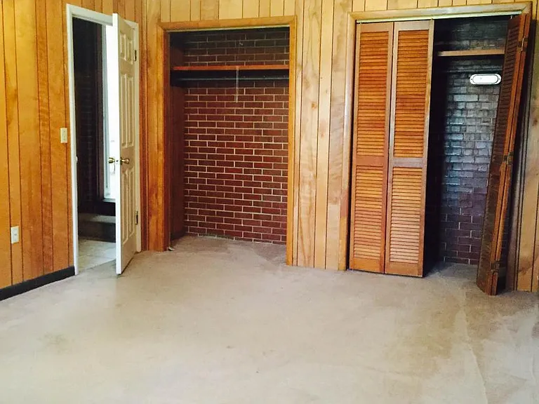 214 Circle Dr — Photo 11