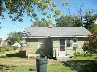 303 W Raymond St, Oaktown, IN