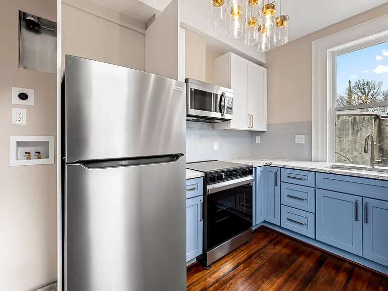 1202 Bolton St #3 — Photo 15