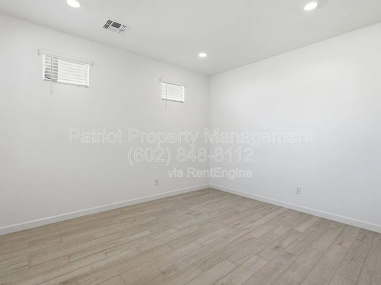 7404 W Buckhorn Trl — Photo 11