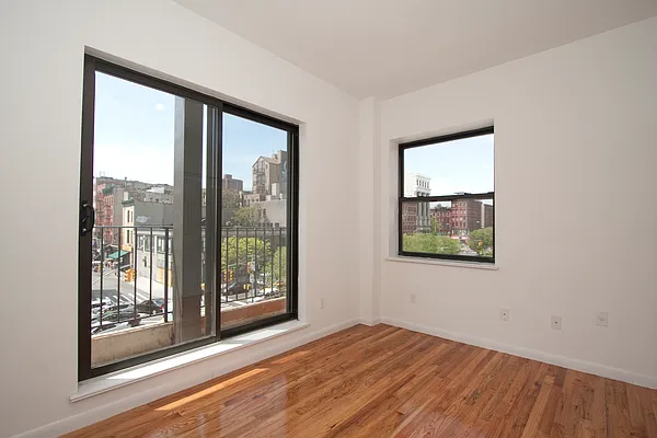 Rented by Spire Group | media 13