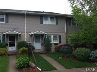 2367 Dewey Ave, Northampton, PA 18067