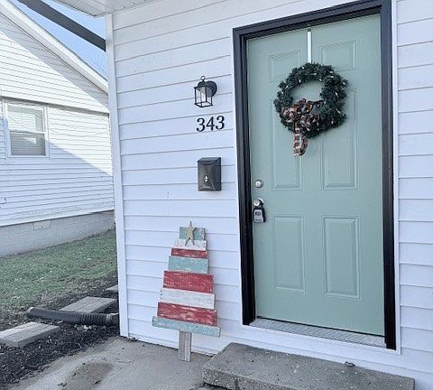 2nd image of 343 Popp Ave