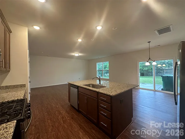 6020 Hampstead Pond Ln — Photo 8