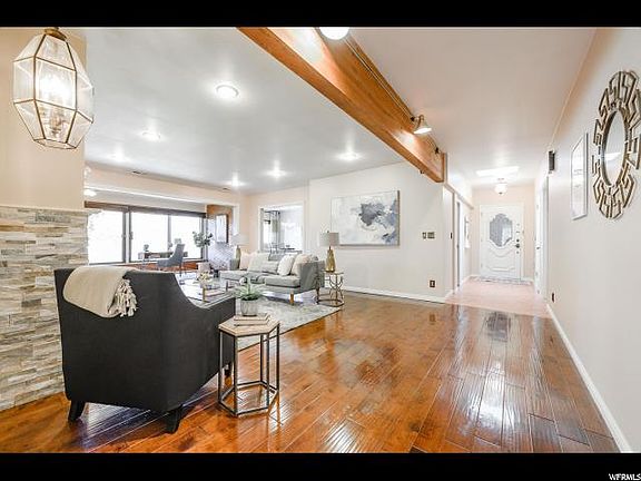5th image of 2550 S Elizabeth St APT 8