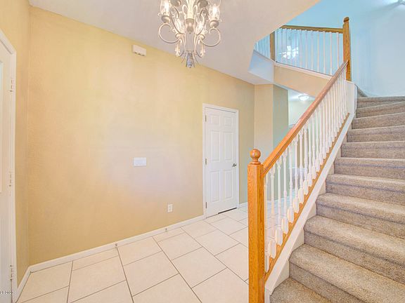4th image of 7966 Evelyn Ct