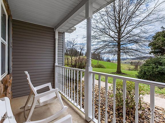 5th image of 130 Emerick Ln