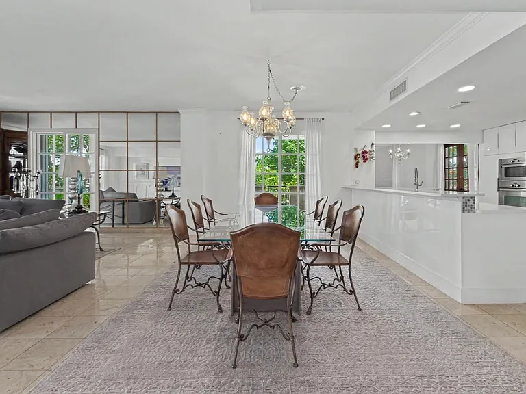 2124 Fisher Island Dr #2124 — Photo 11