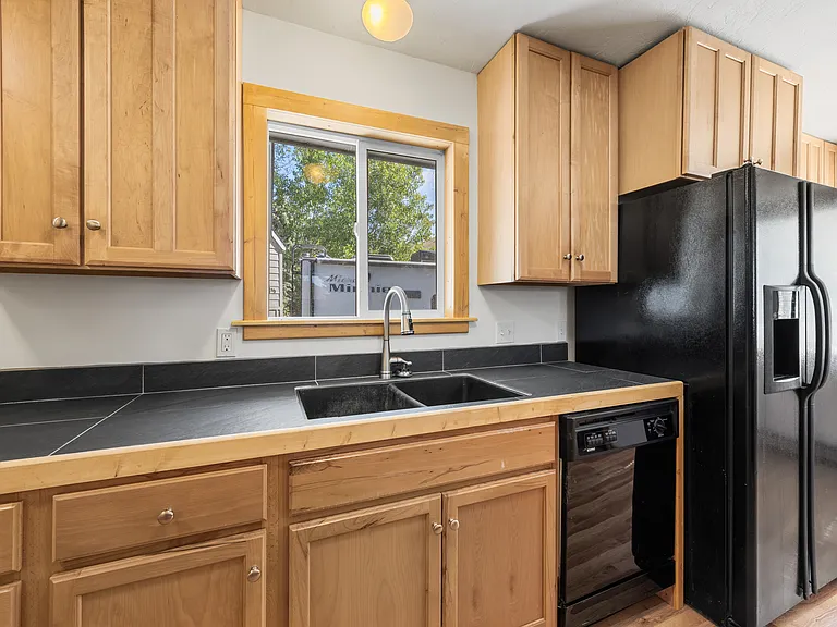 3041 Beaverbrook Dr — Photo 7