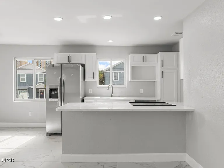 3908 Ocean View Dr #A — Photo 14