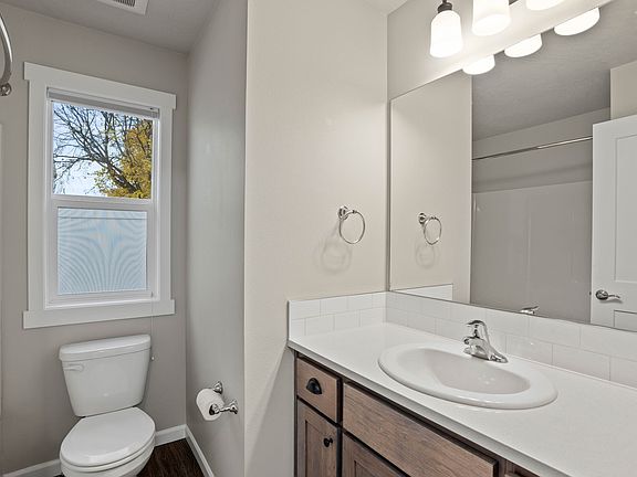 4th image of 16917 E Knox Ln #1
